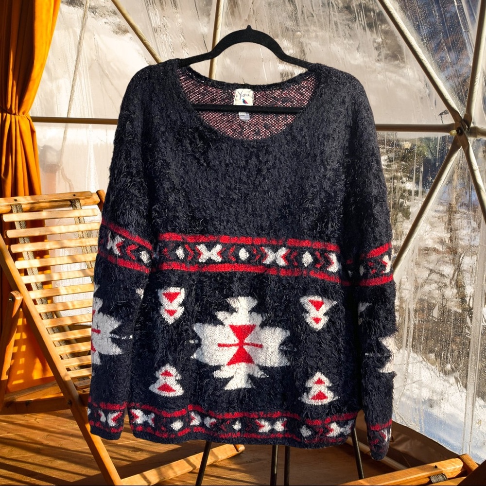 Fuzzy Southwestern / Native American Print Sweater - Sz S/M
